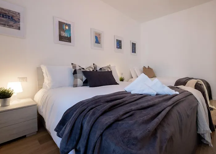 Opera & Expo - Tosca 公寓 *